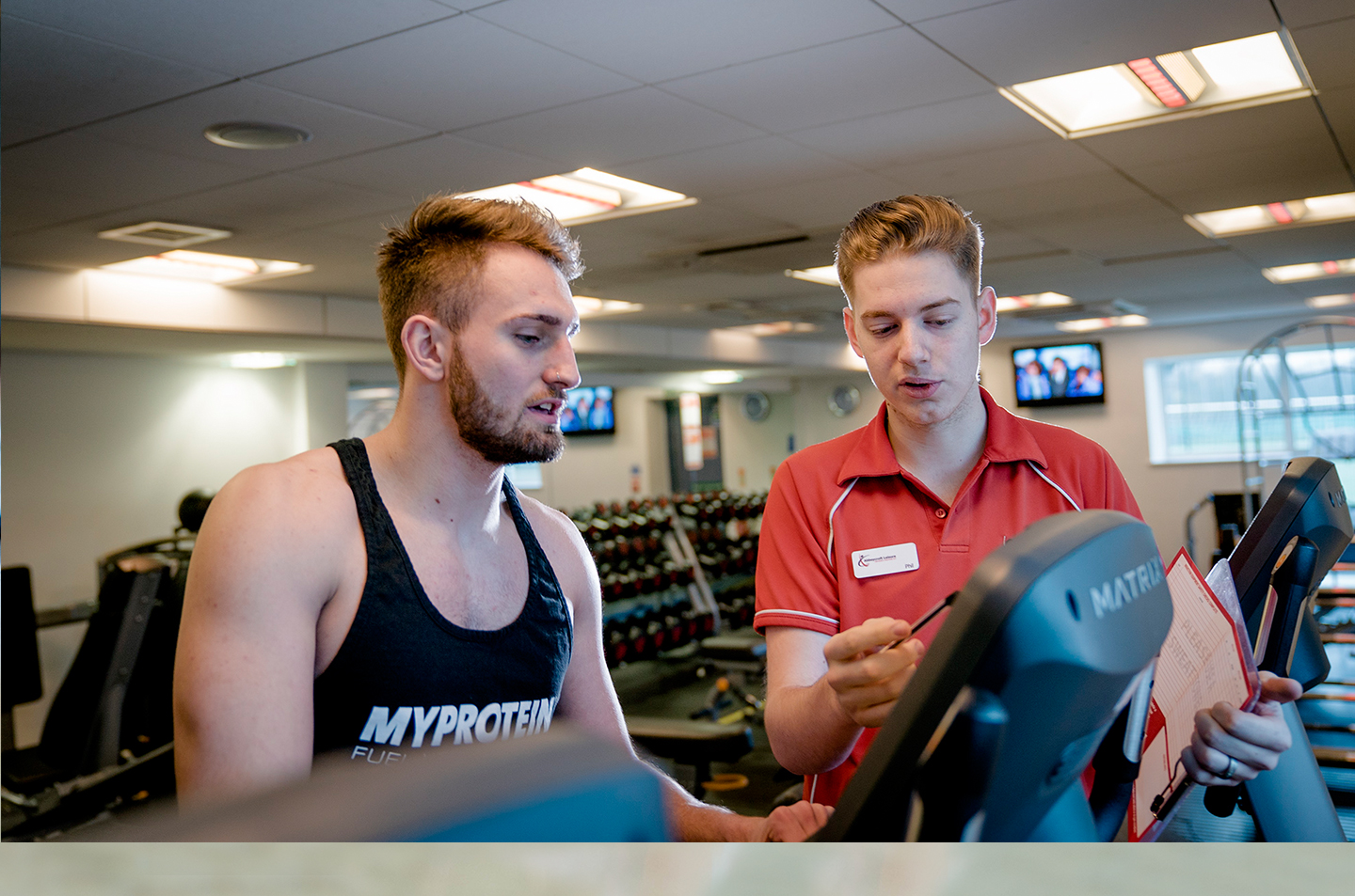 Apprentice gym instructor in training